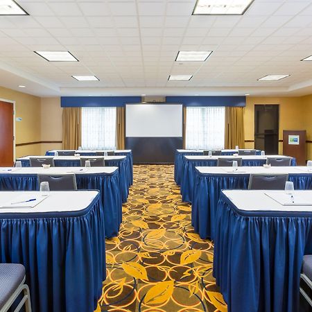 Holiday Inn Express And Suites Helena By Ihg Екстериор снимка