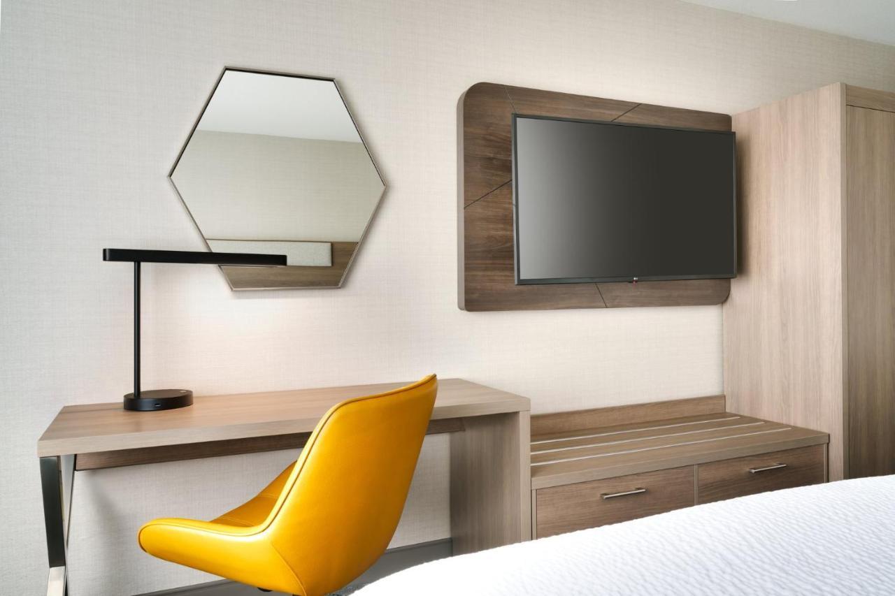 Holiday Inn Express And Suites Helena By Ihg Екстериор снимка