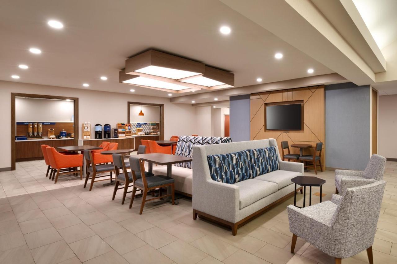 Holiday Inn Express And Suites Helena By Ihg Екстериор снимка