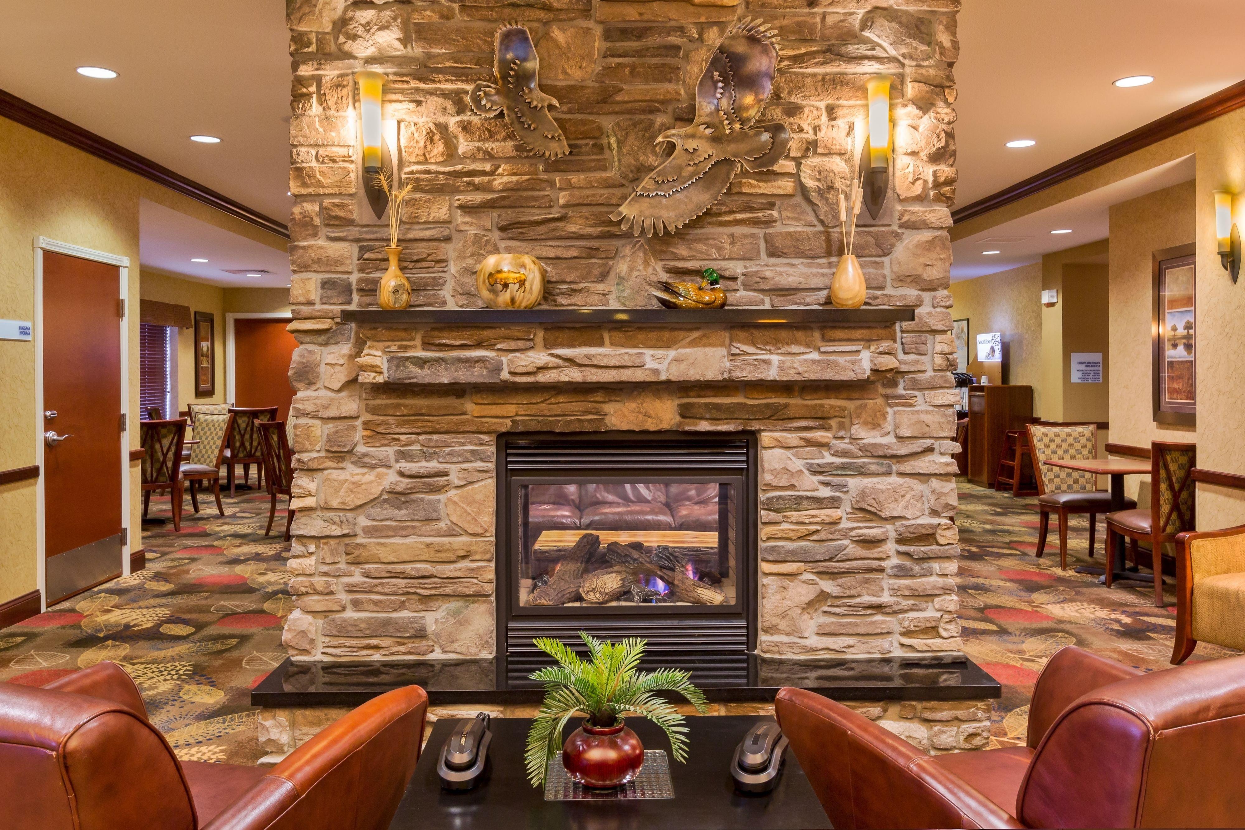 Holiday Inn Express And Suites Helena By Ihg Екстериор снимка