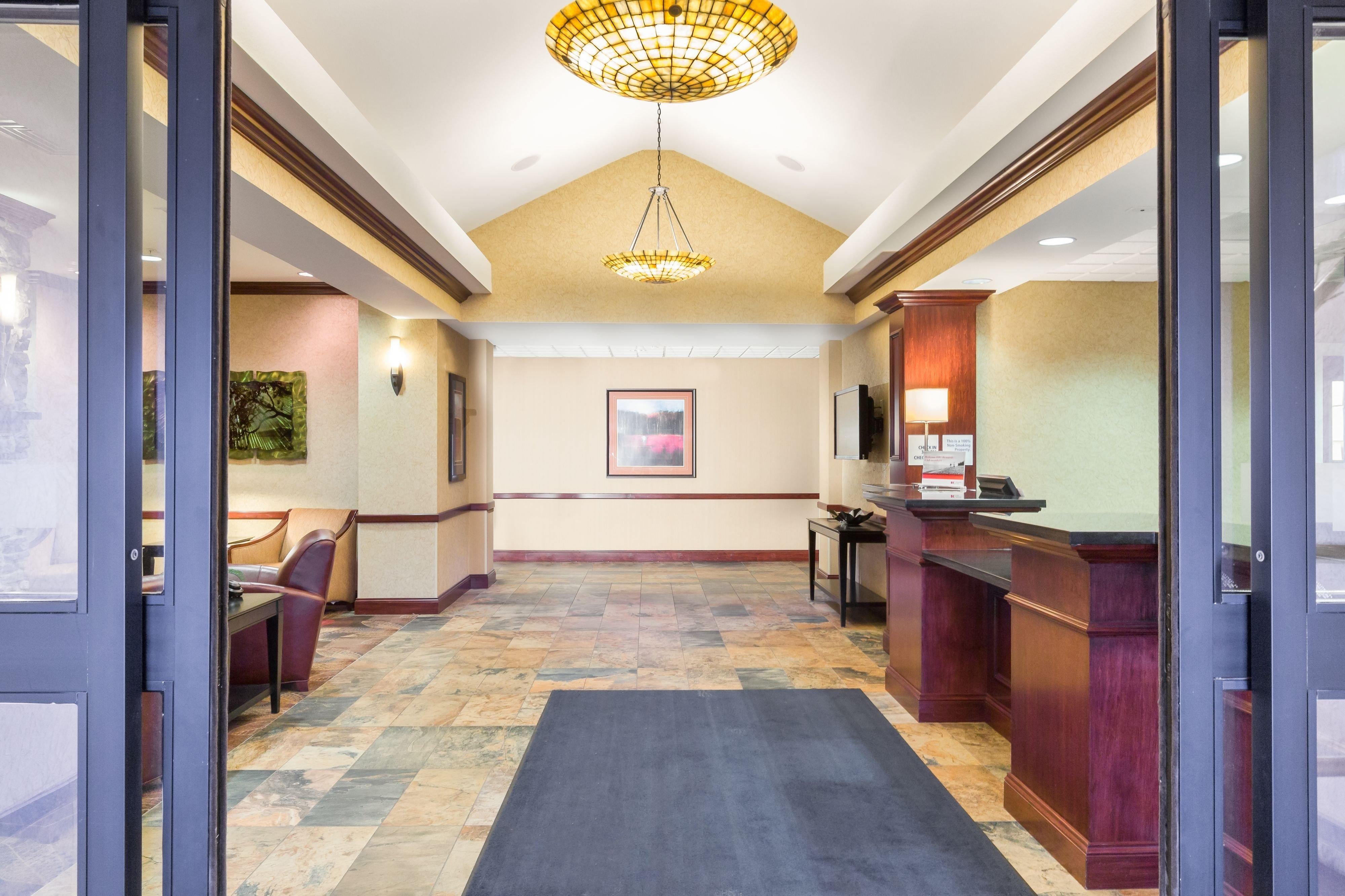 Holiday Inn Express And Suites Helena By Ihg Екстериор снимка